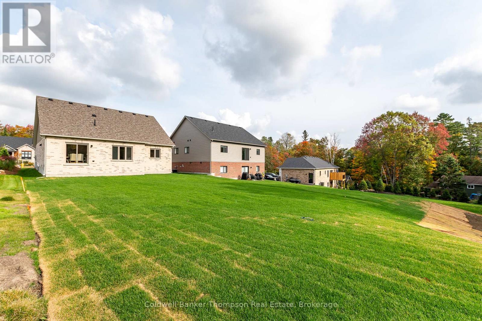 16 Eaglecrest Avenue, Huntsville, Ontario  P1H 0G5 - Photo 49 - X12424760