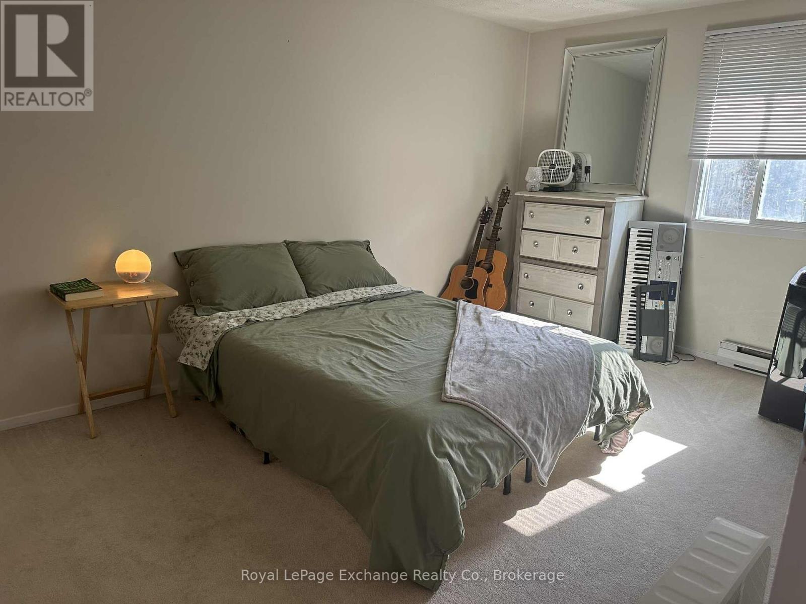 755 Walsh Street, Kincardine, Ontario  N2Z 1R2 - Photo 5 - X12446964