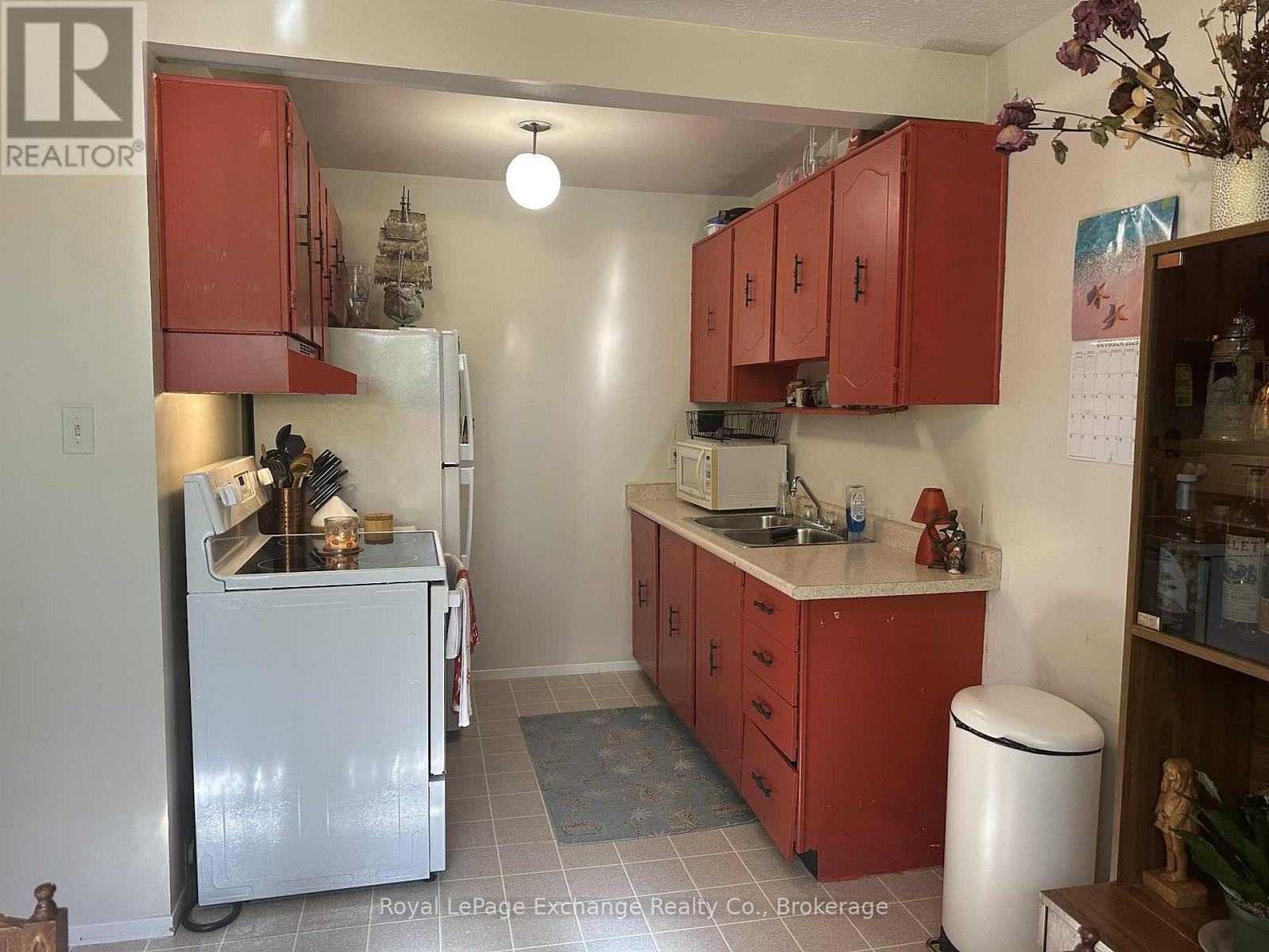 755 WALSH STREET, Kincardine, Ontario
