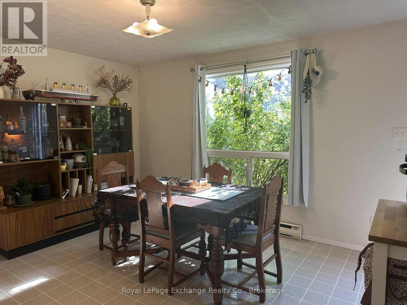755 Walsh Street, Kincardine, Ontario  N2Z 1R2 - Photo 2 - X12446964