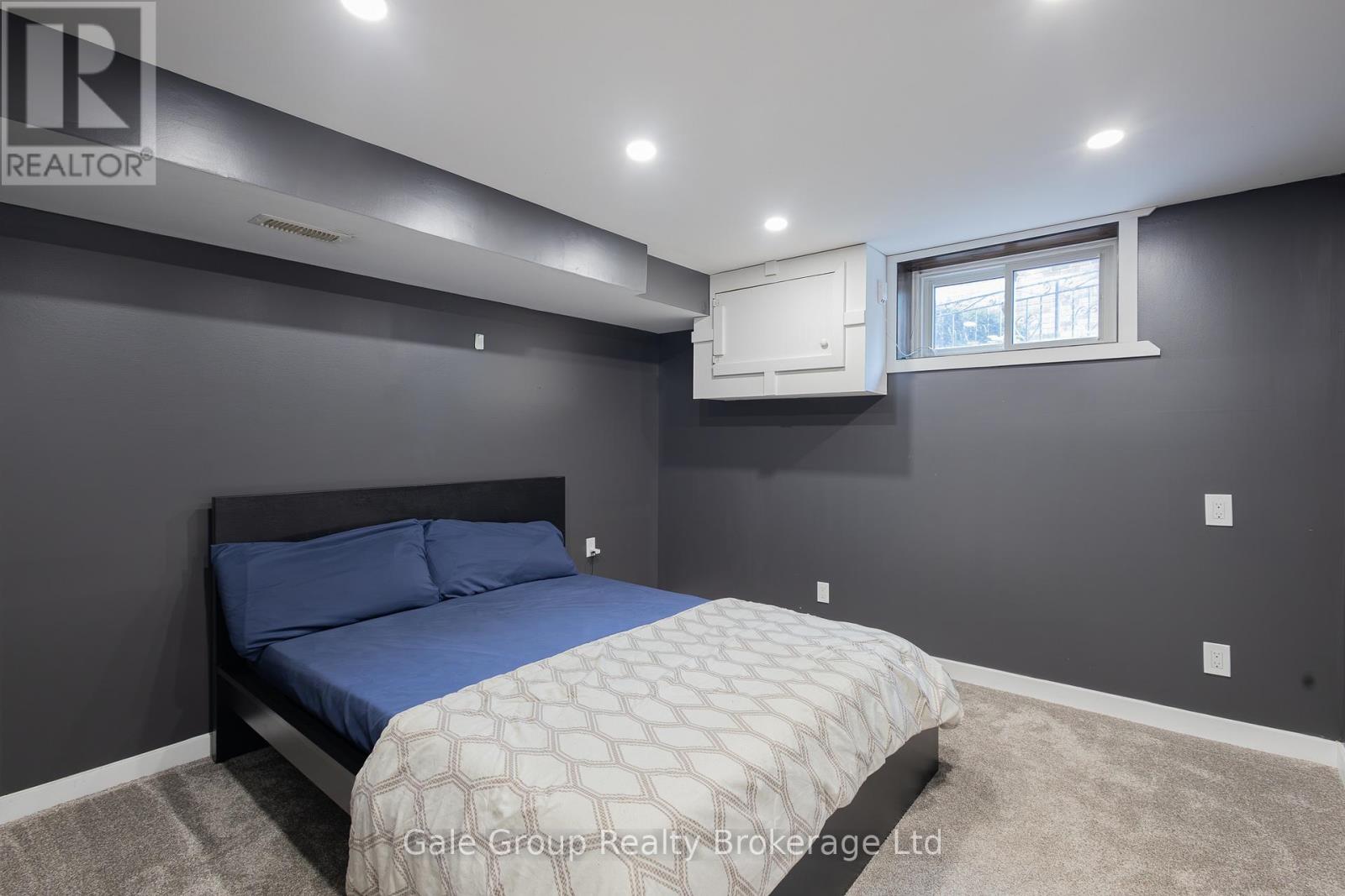 15 Kelvin Court, Hamilton, Ontario  L8E 1J2 - Photo 35 - X12446887