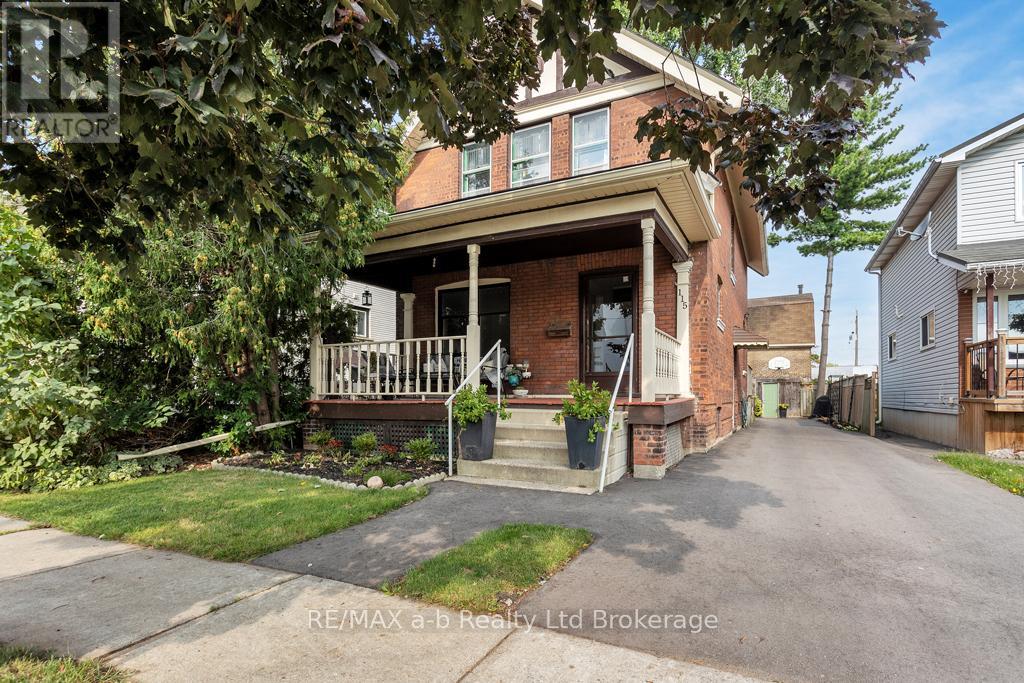 115 Winniett Street, Brant, Ontario  N3T 1N1 - Photo 34 - X12446911