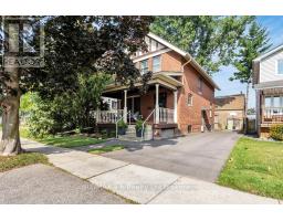 115 WINNIETT STREET, Brant, Ontario