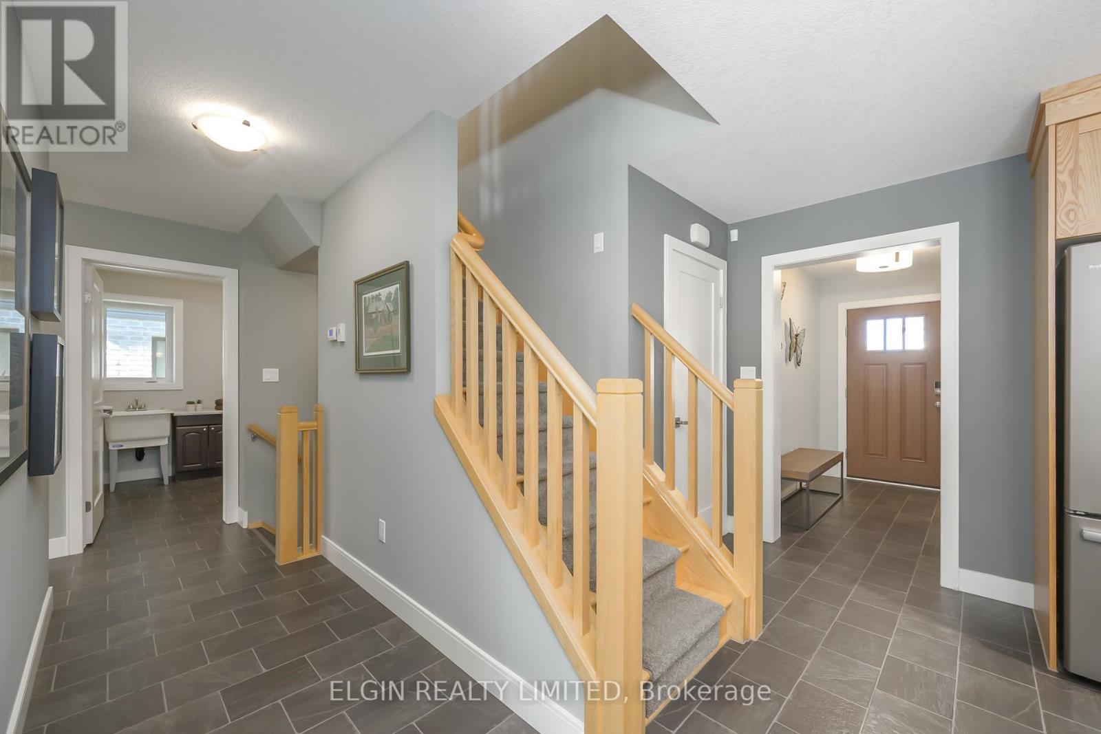 8 Deerfield Court, St. Thomas, Ontario  N5P 0B8 - Photo 20 - X12437209