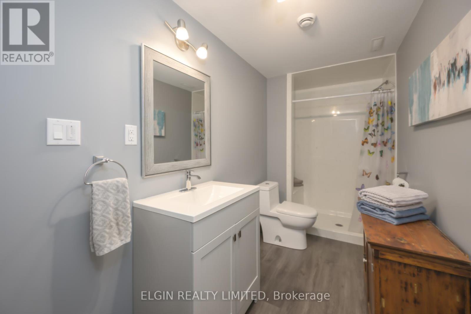 8 Deerfield Court, St. Thomas, Ontario  N5P 0B8 - Photo 40 - X12437209
