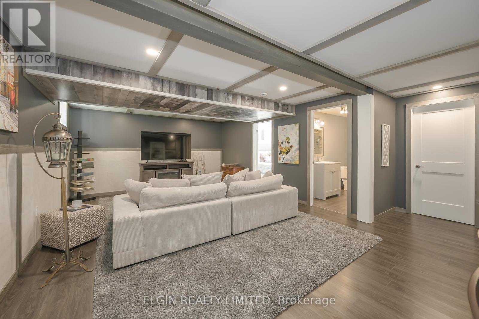8 Deerfield Court, St. Thomas, Ontario  N5P 0B8 - Photo 37 - X12437209