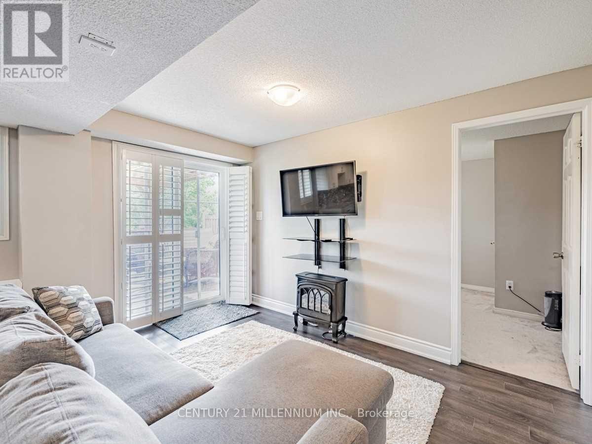 Bsmt - 26 Abbotsbury Drive, Brampton, Ontario  L6X 0S3 - Photo 6 - W12446703