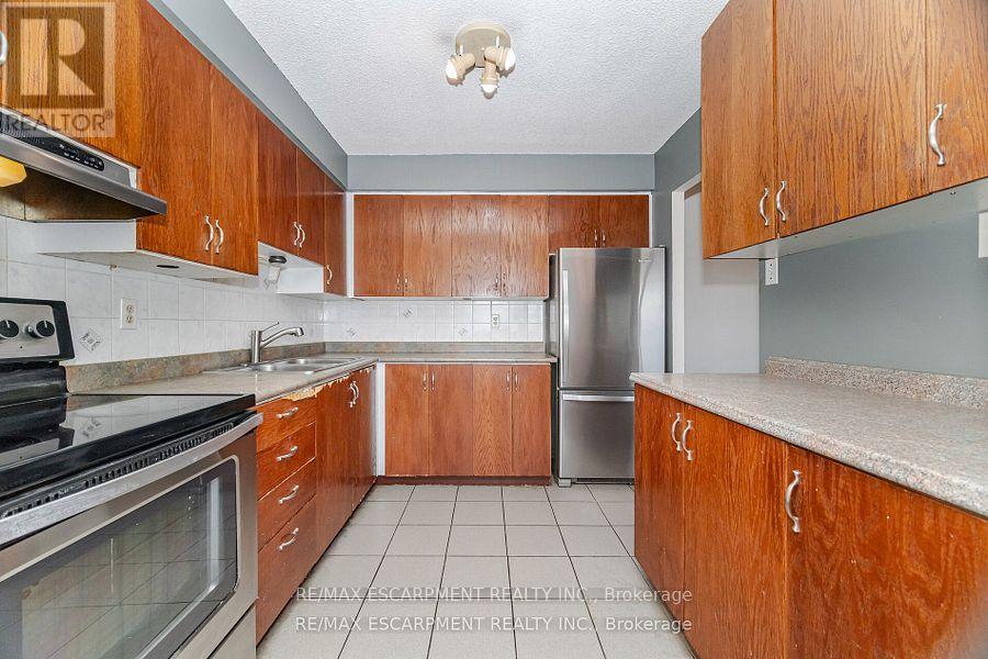 707 - 2301 Derry Road W, Mississauga, Ontario  L5N 2R4 - Photo 16 - W12446724