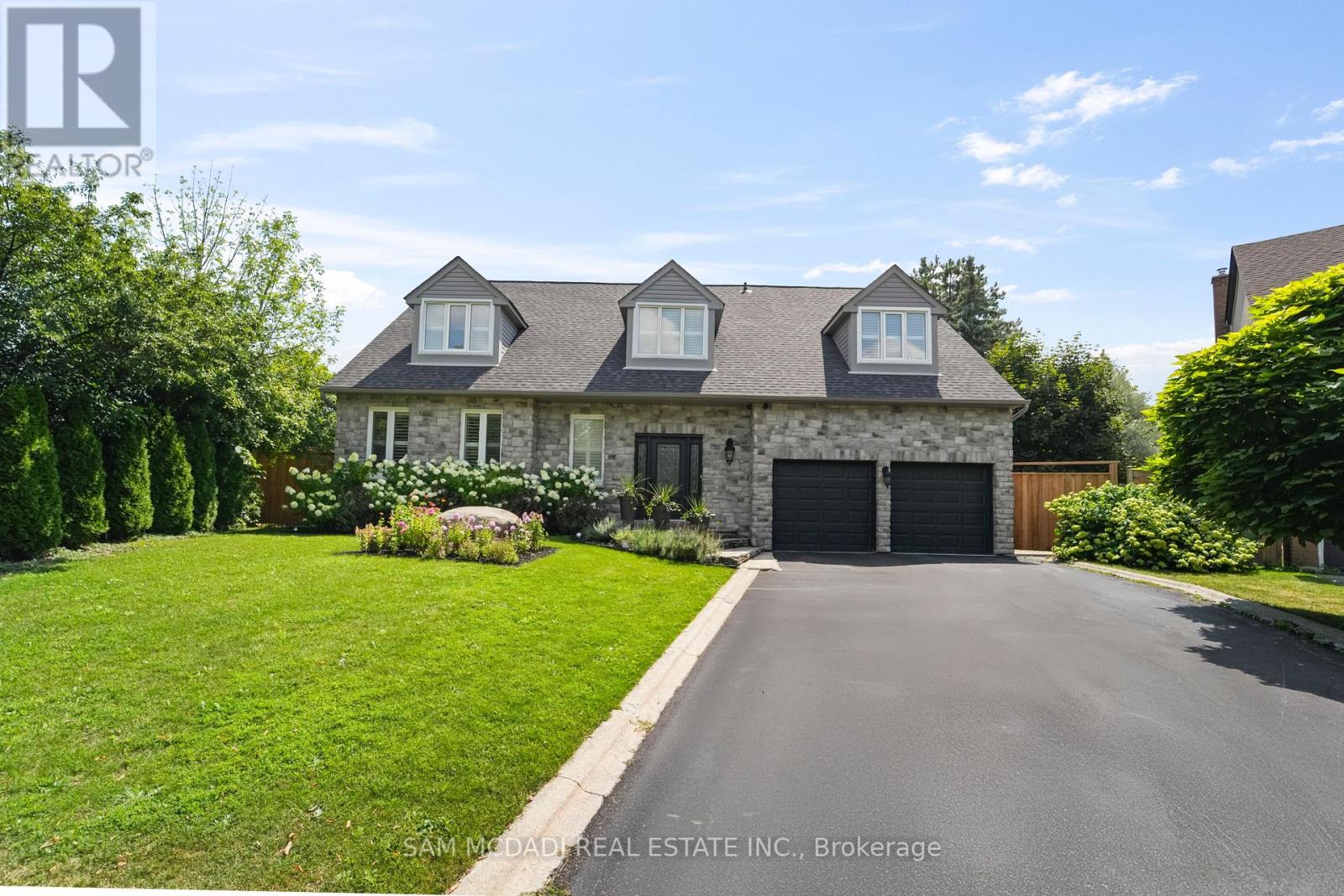 2592 BARRISDALE COURT, Mississauga, Ontario