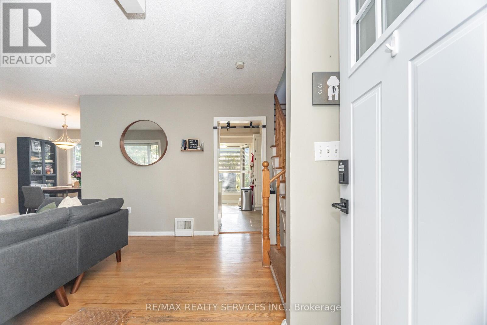 85 Eldomar Avenue, Brampton, Ontario  L6W 1P9 - Photo 8 - W12446735