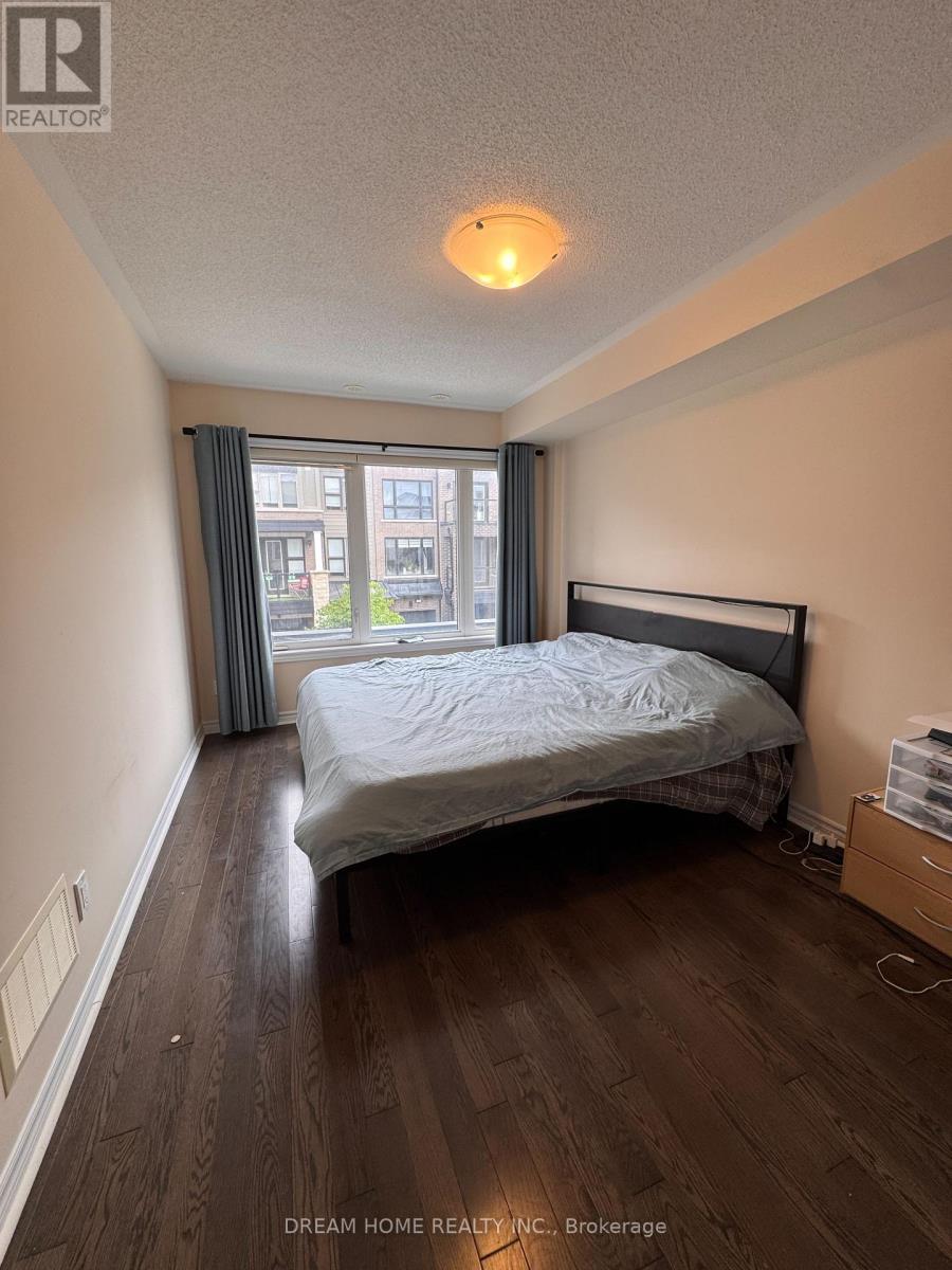 3048 Cascade Common, Oakville, Ontario  L6H 7E3 - Photo 15 - W12446750