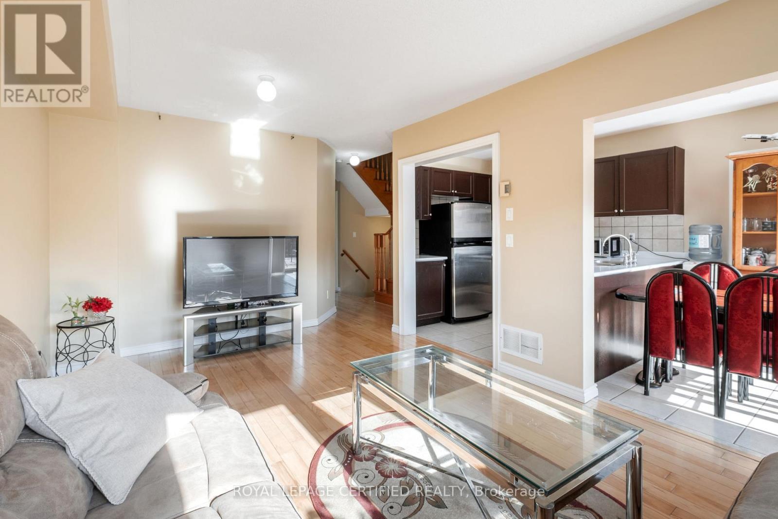 11 Briarcroft Road, Brampton, Ontario  L7A 1X6 - Photo 12 - W12446751