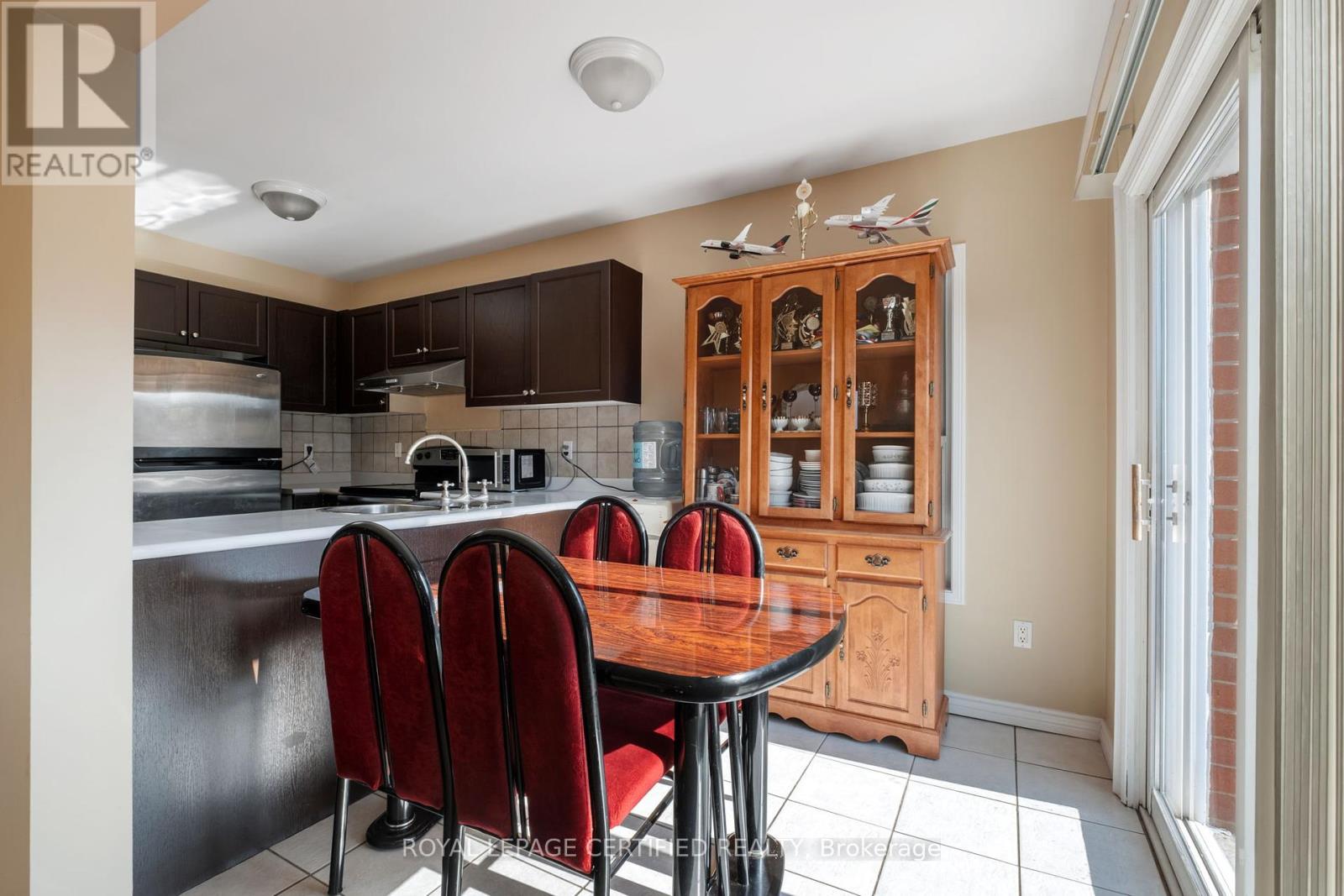11 Briarcroft Road, Brampton, Ontario  L7A 1X6 - Photo 14 - W12446751
