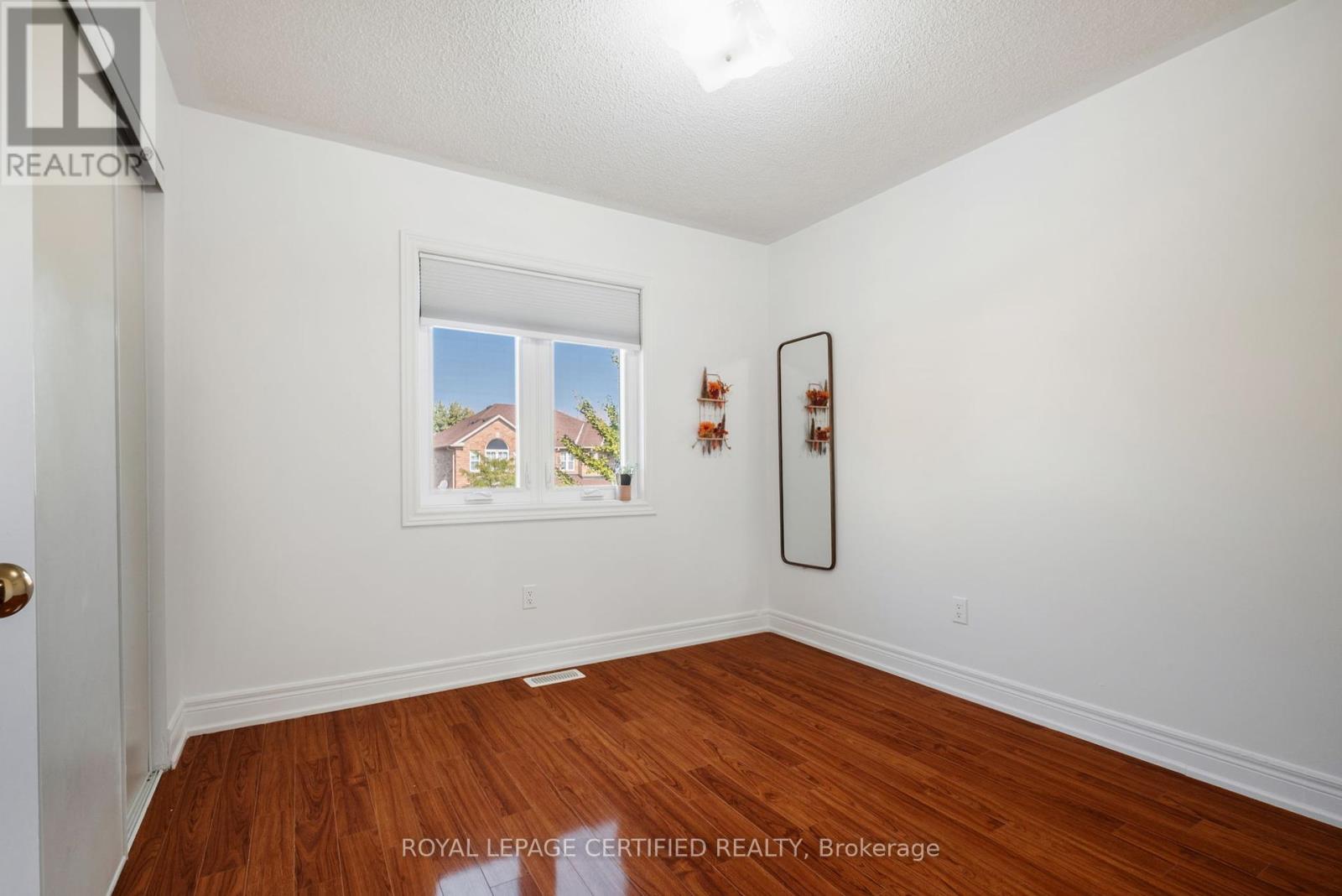 11 Briarcroft Road, Brampton, Ontario  L7A 1X6 - Photo 22 - W12446751