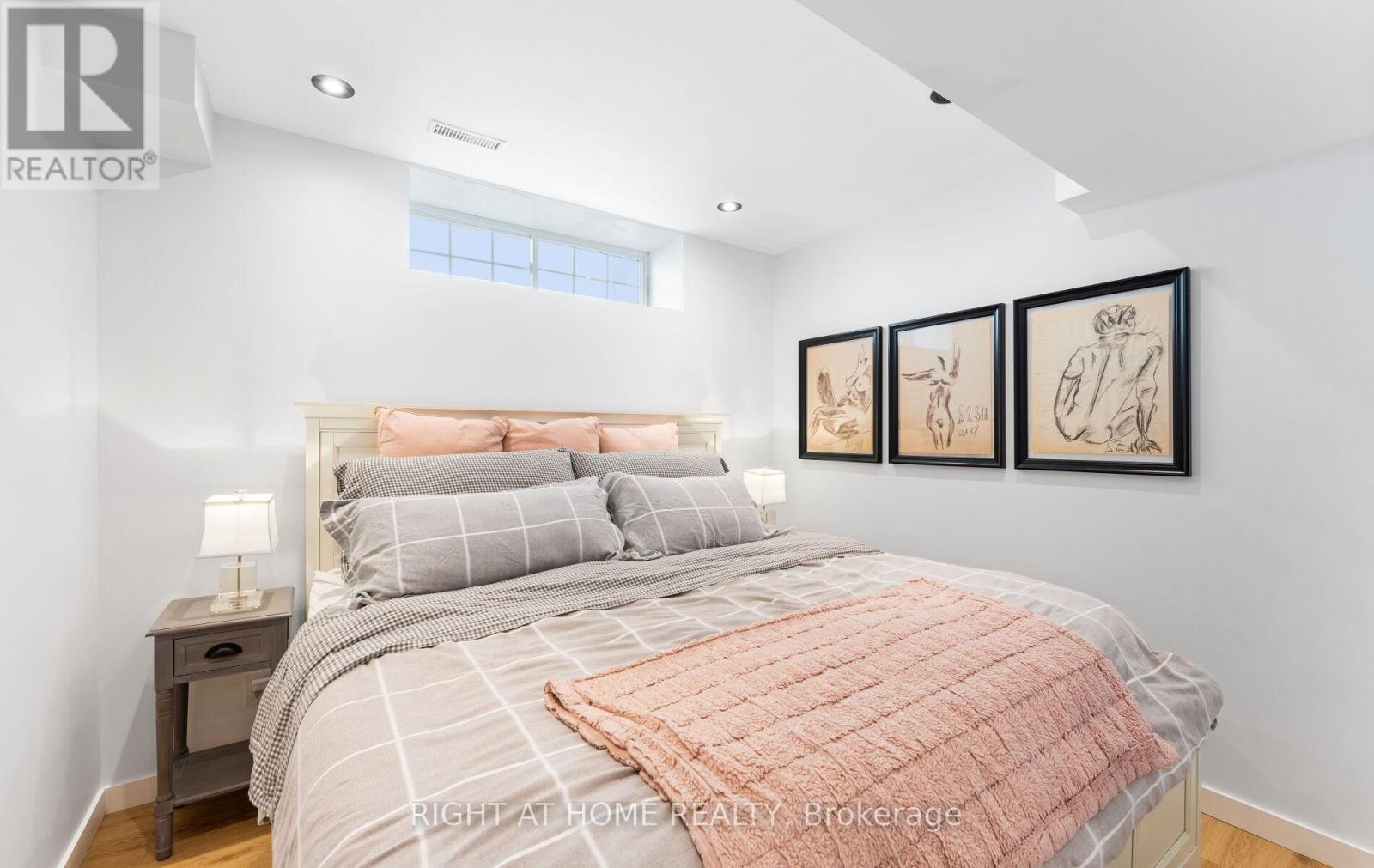 111 Fourth Street, Toronto, Ontario  M8V 2Y6 - Photo 18 - W12446754