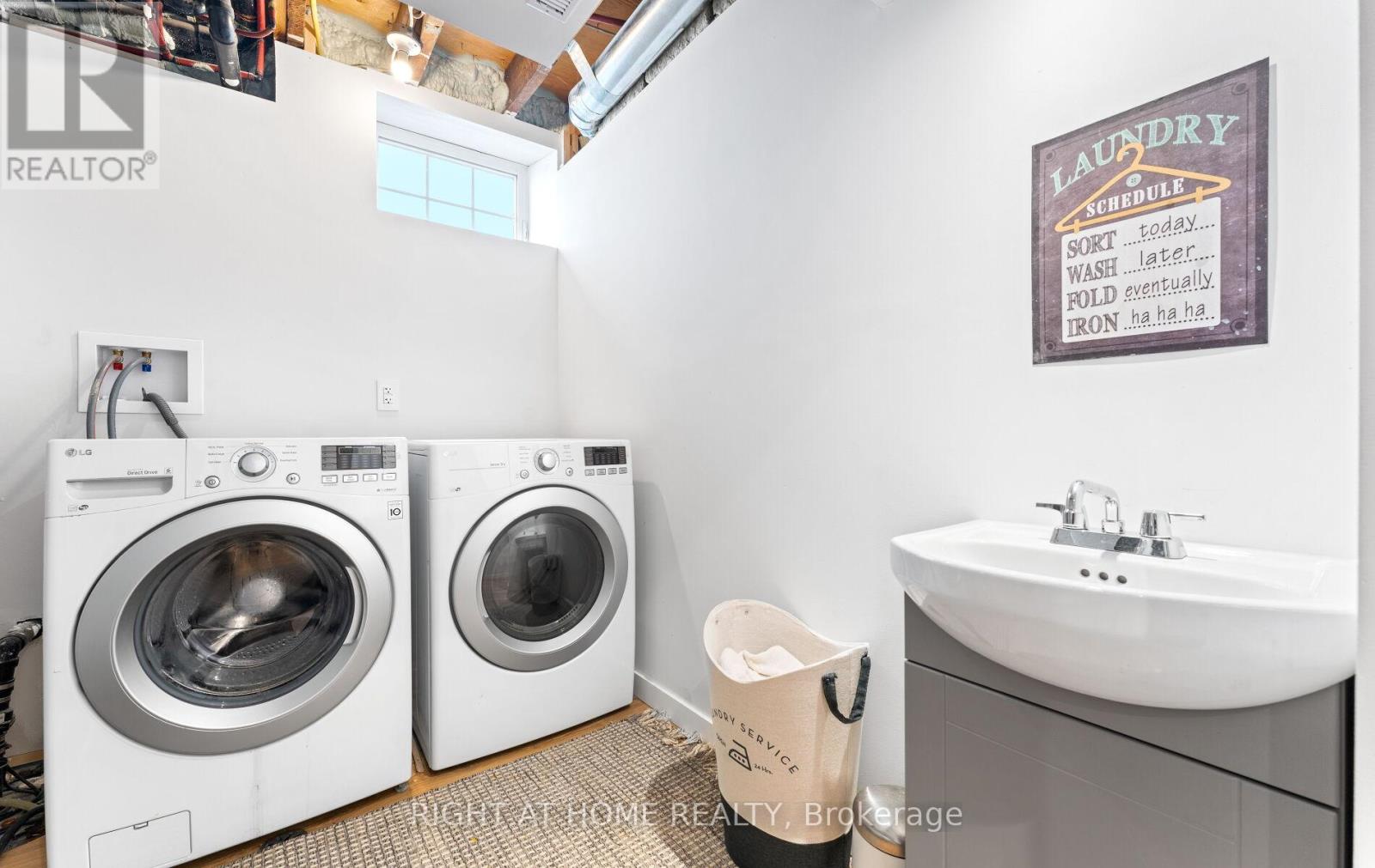 111 Fourth Street, Toronto, Ontario  M8V 2Y6 - Photo 24 - W12446754