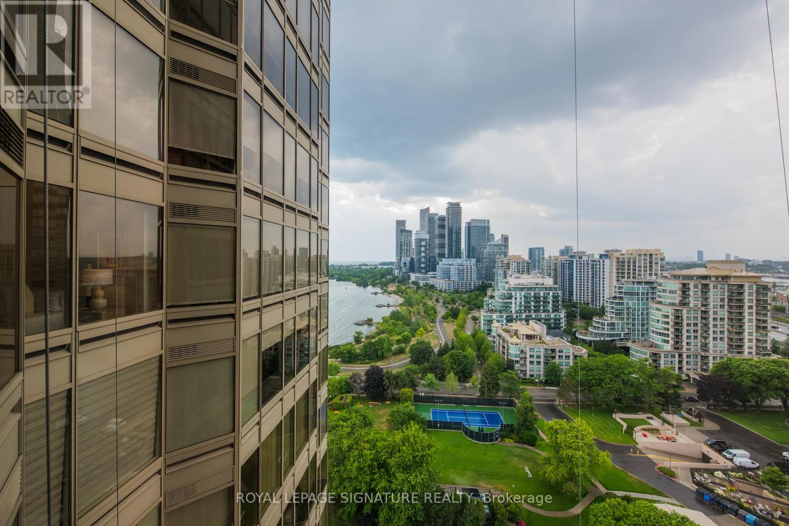2108 - 1 Palace Pier Court, Toronto, Ontario  M8V 3W9 - Photo 25 - W12446786