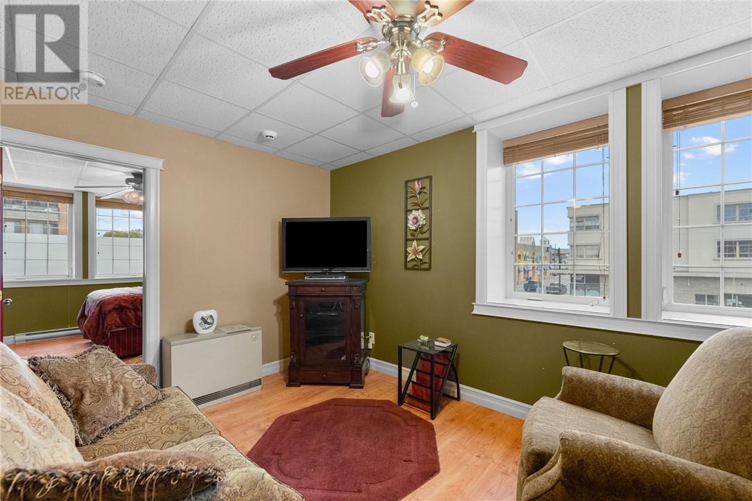 11 Elgin Street, Sudbury, Ontario  P3C 5B4 - Photo 13 - 2125041