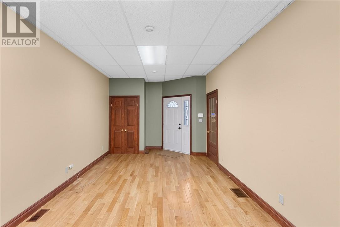11 Elgin Street, Sudbury, Ontario  P3C 5B4 - Photo 74 - 2125041