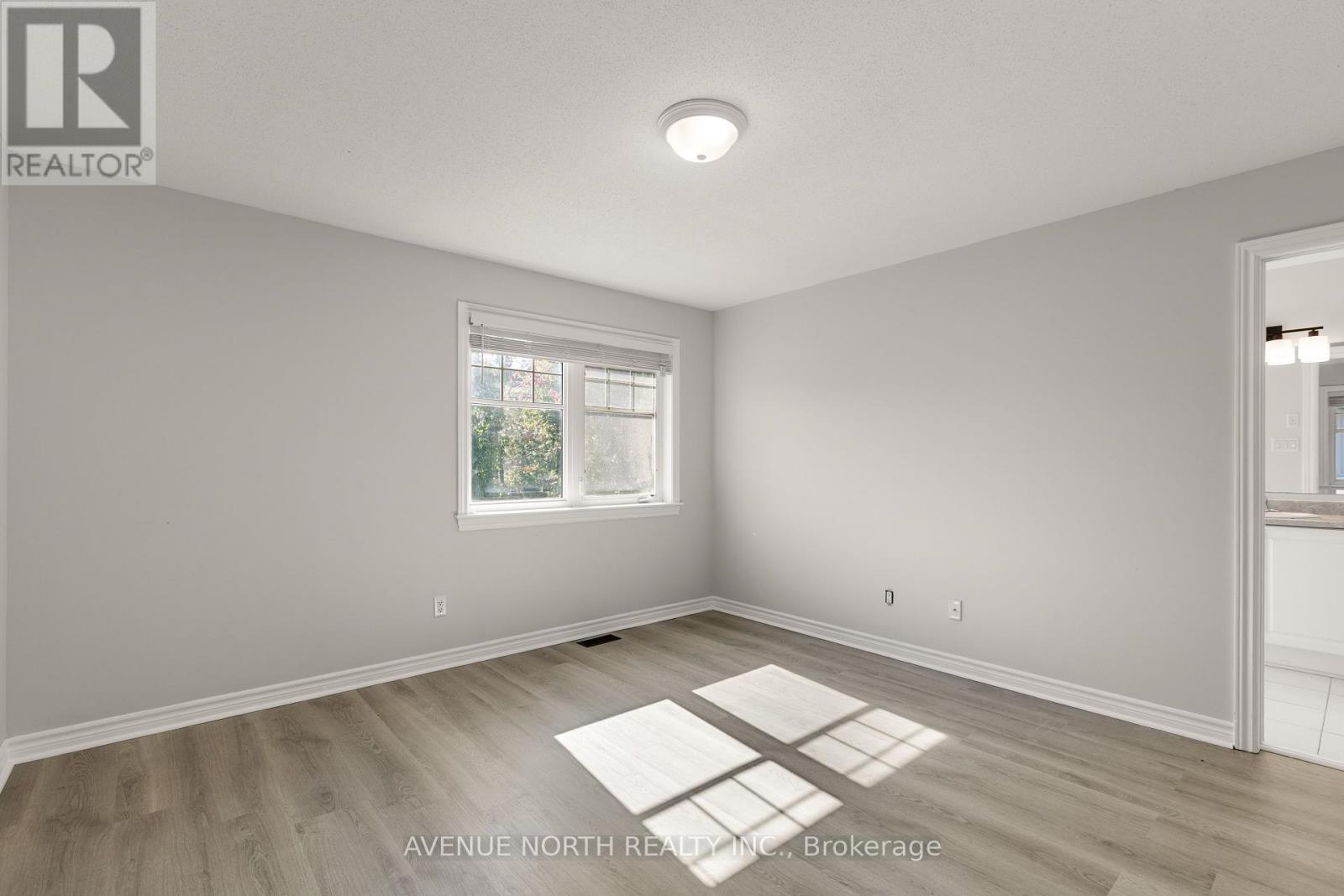 108 Hillman Marsh Way, Ottawa, Ontario  K1T 0B1 - Photo 31 - X12446462