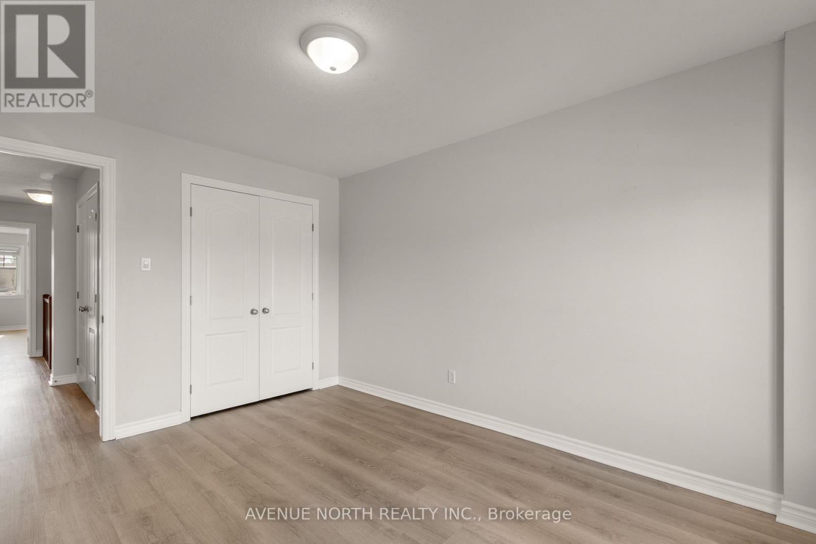 108 Hillman Marsh Way, Ottawa, Ontario  K1T 0B1 - Photo 38 - X12446462