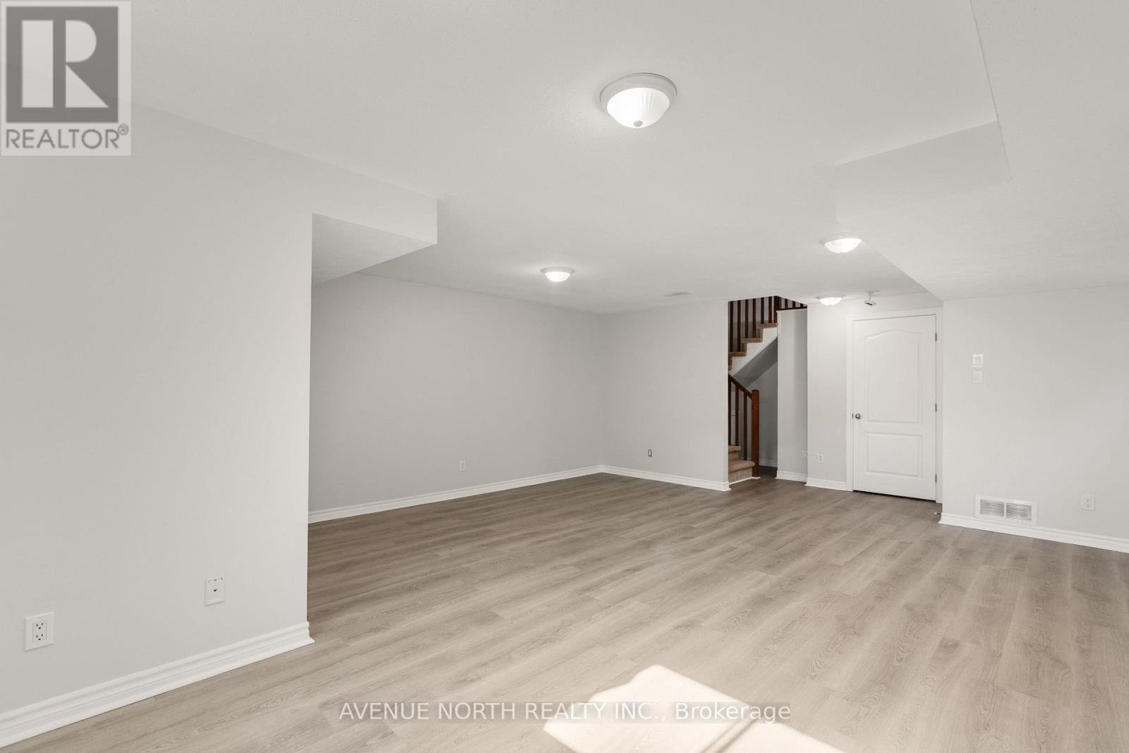 108 Hillman Marsh Way, Ottawa, Ontario  K1T 0B1 - Photo 44 - X12446462