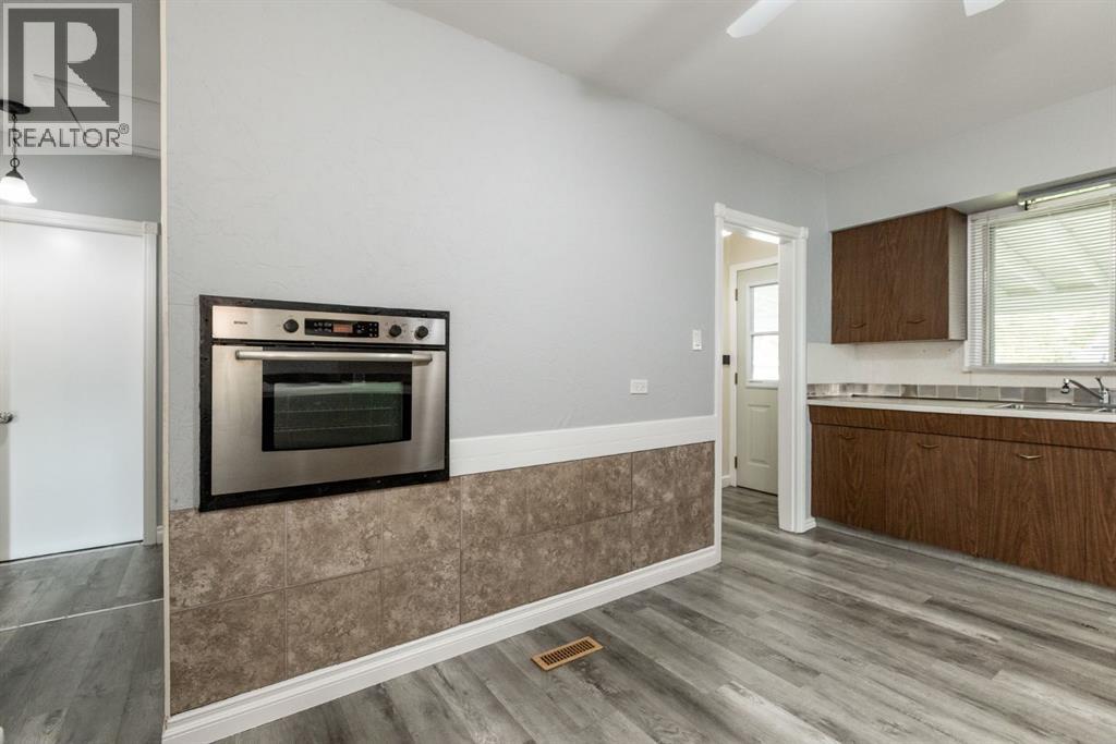 4408 50 Avenue, Innisfail, Alberta  T4G 1M4 - Photo 26 - A2257947
