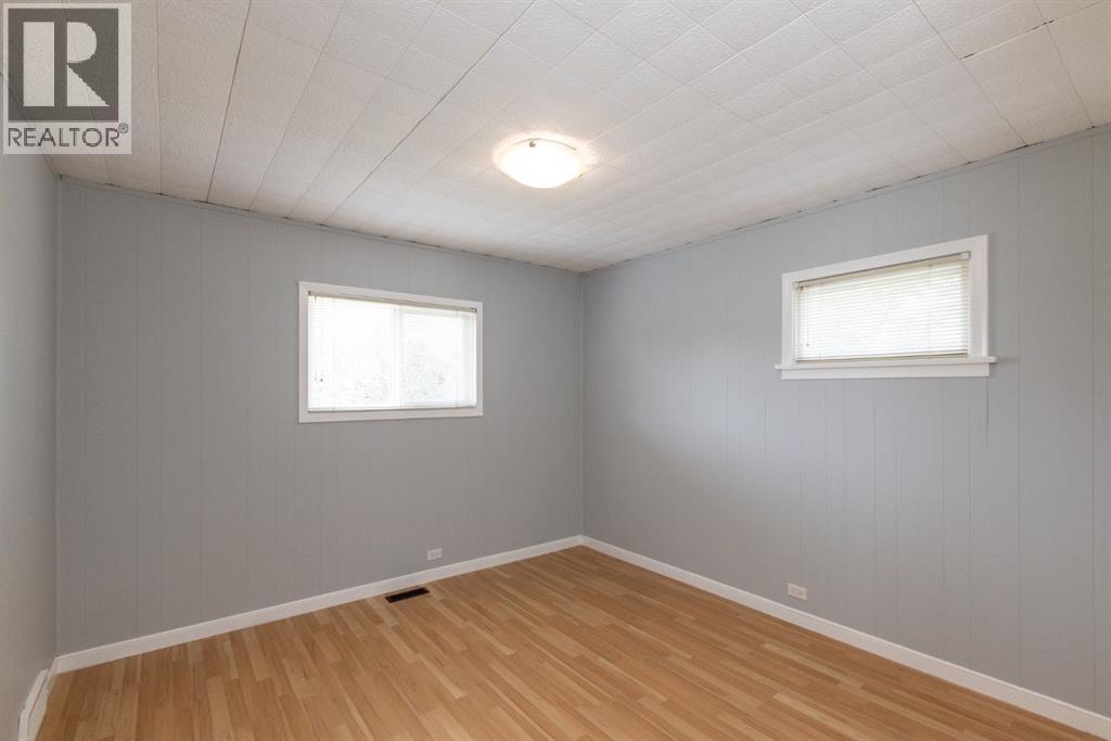 4408 50 Avenue, Innisfail, Alberta  T4G 1M4 - Photo 28 - A2257947