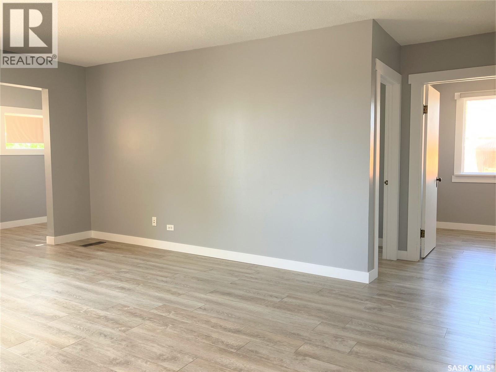 710 Railway Avenue, Milestone, Saskatchewan  S0G 3L0 - Photo 7 - SK020181