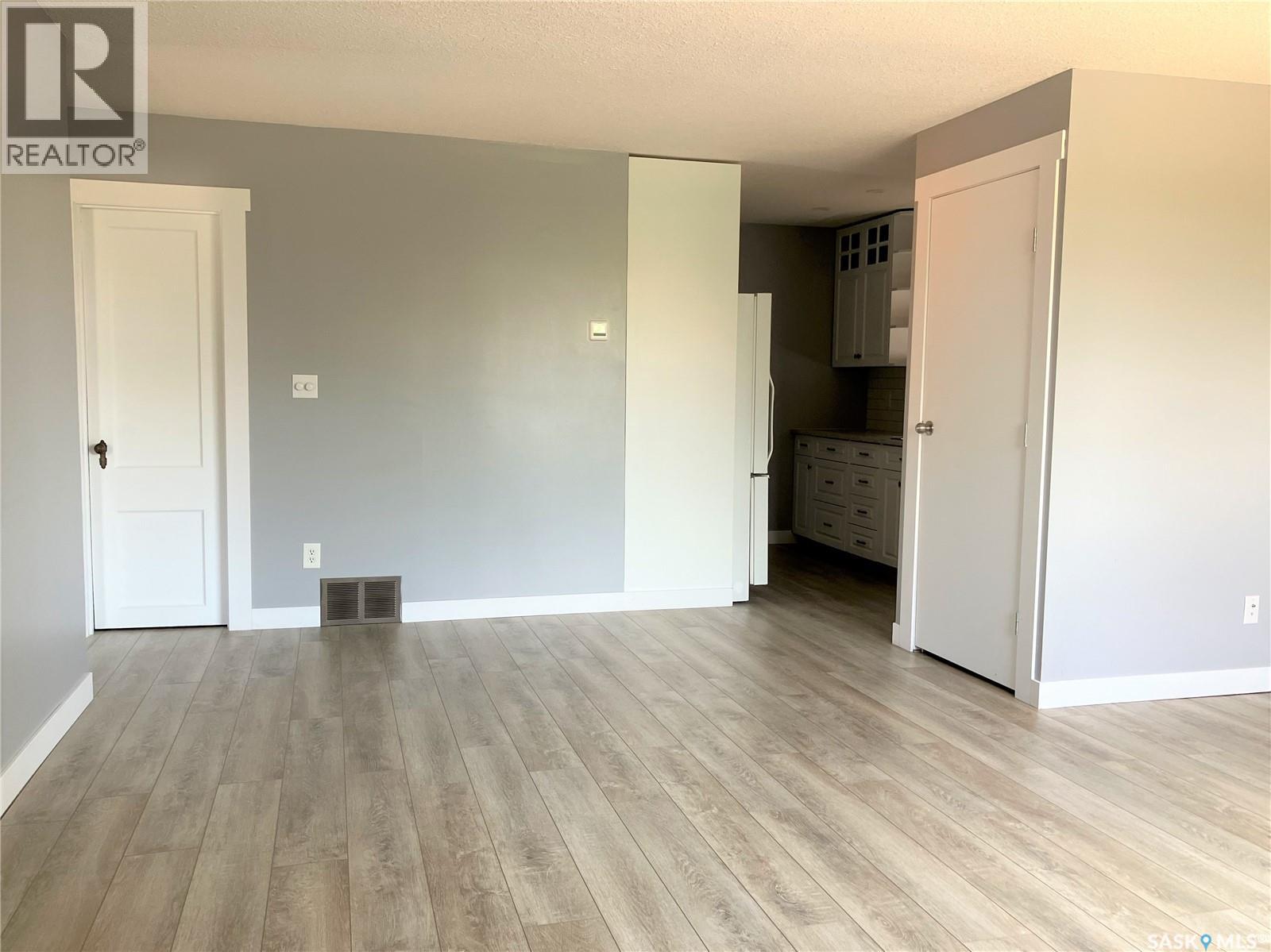710 Railway Avenue, Milestone, Saskatchewan  S0G 3L0 - Photo 8 - SK020181