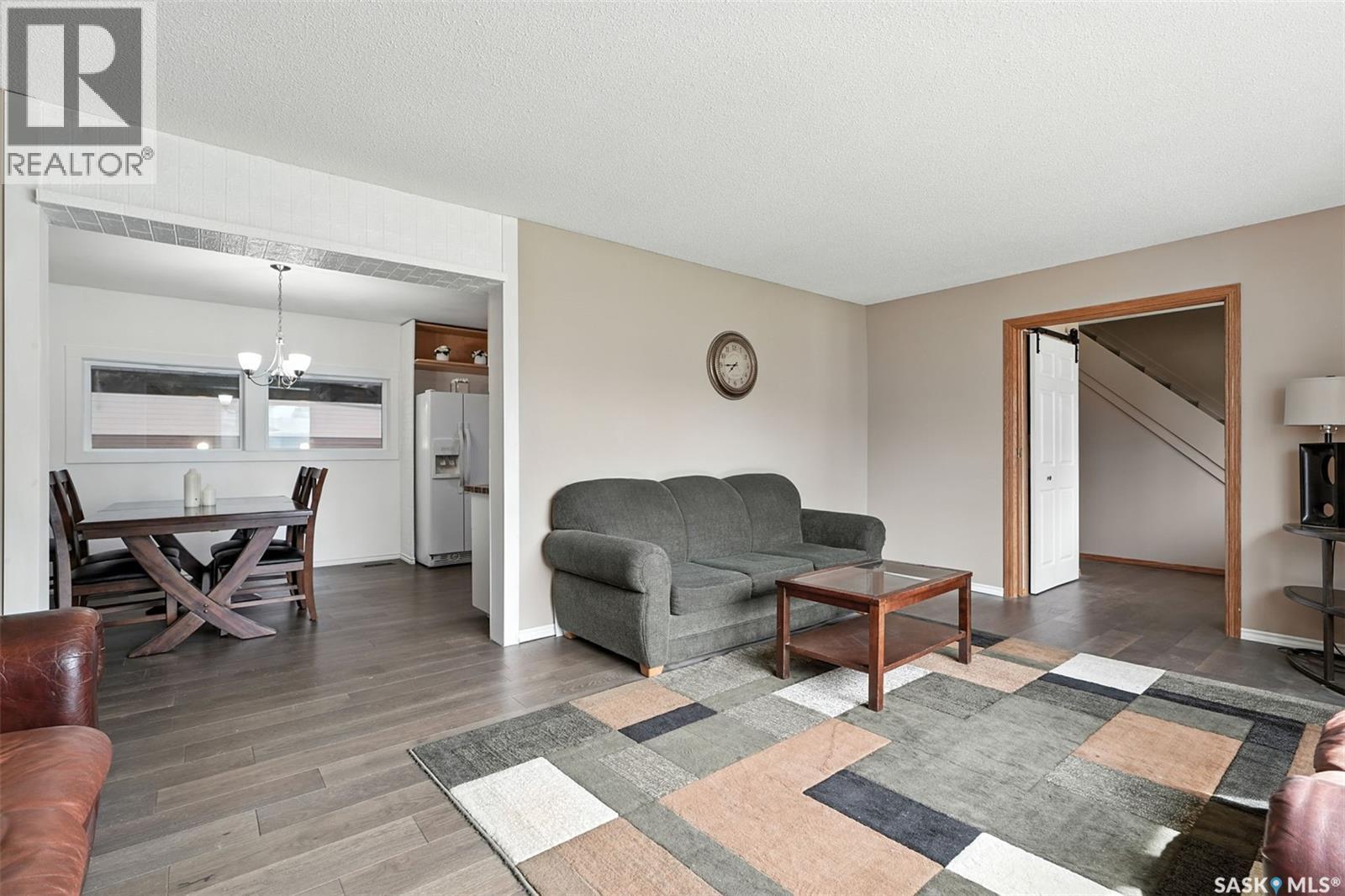 6 Capilano Drive, Saskatoon, Saskatchewan  S7K 4A5 - Photo 9 - SK020172