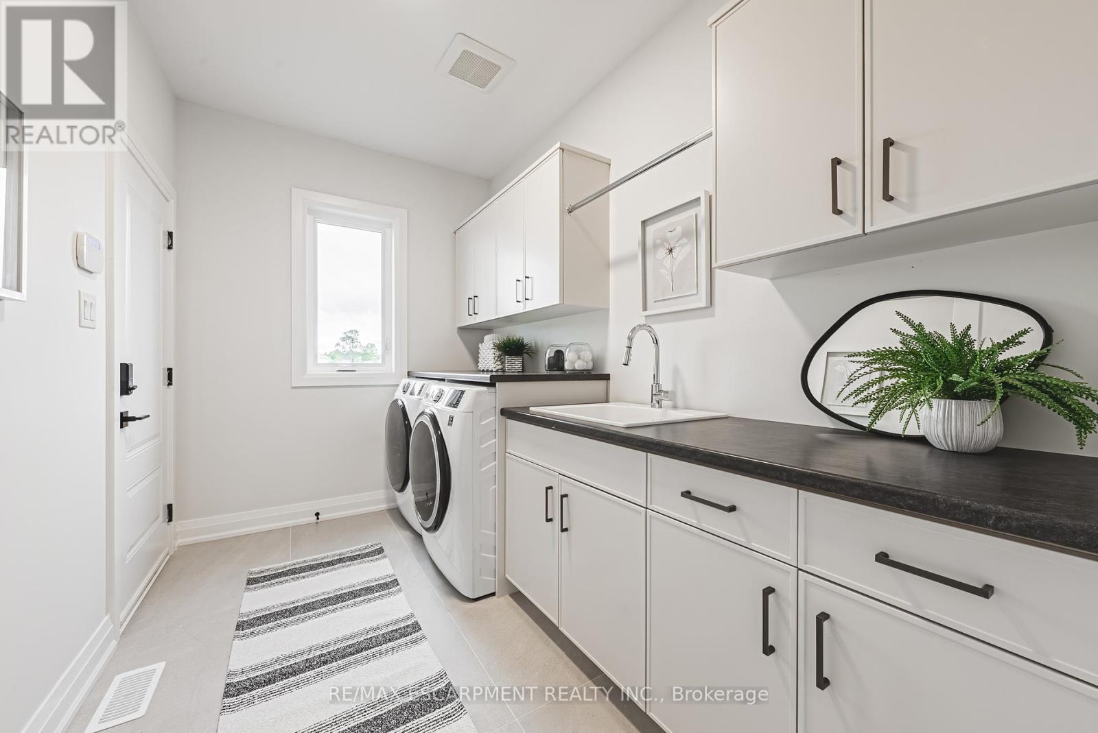 242 Kellogg Avenue, Hamilton, Ontario  L0R 1W0 - Photo 15 - X12446704