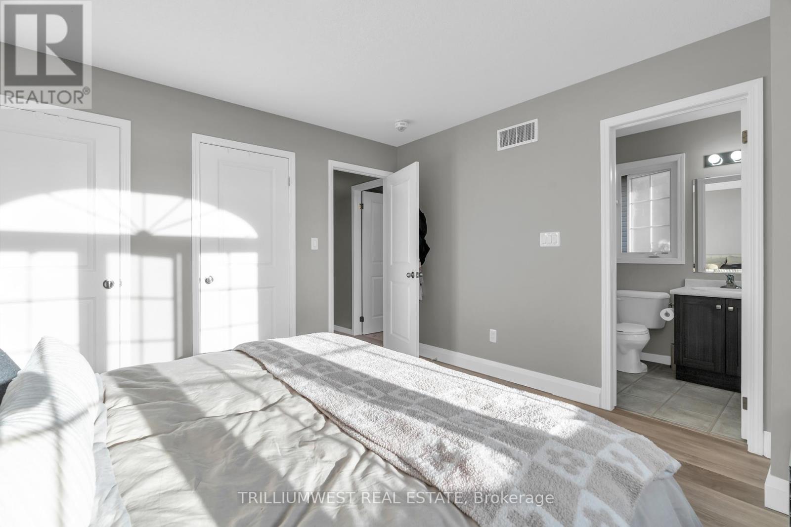 49 Meadowridge Street, Kitchener, Ontario  N2P 0E2 - Photo 20 - X12446719