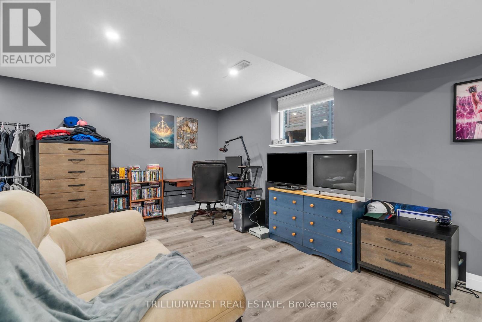 49 Meadowridge Street, Kitchener, Ontario  N2P 0E2 - Photo 29 - X12446719