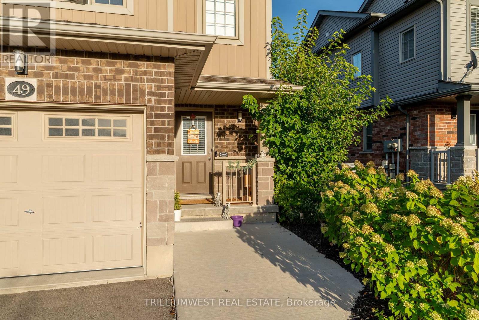 49 Meadowridge Street, Kitchener, Ontario  N2P 0E2 - Photo 5 - X12446719