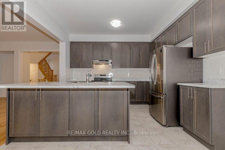 164 Silverwood Crescent, Woodstock, Ontario  N4T 0M6 - Photo 12 - X12446720