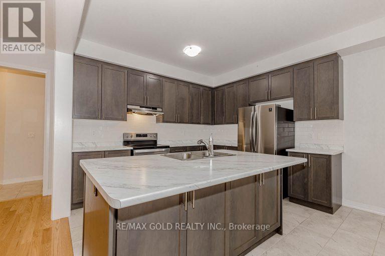 164 Silverwood Crescent, Woodstock, Ontario  N4T 0M6 - Photo 13 - X12446720