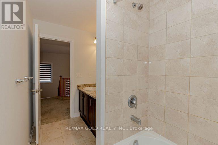 164 Silverwood Crescent, Woodstock, Ontario  N4T 0M6 - Photo 38 - X12446720