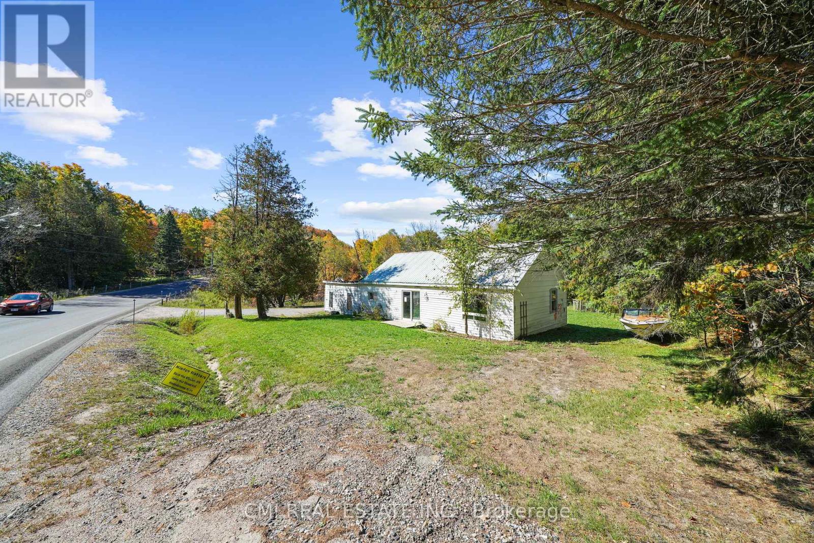 1093 SOUTH LAKE ROAD, Minden Hills, Ontario