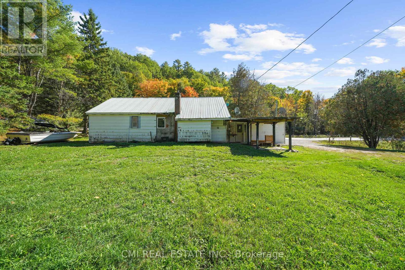1093 South Lake Road, Minden Hills, Ontario  K0M 2K0 - Photo 33 - X12446722