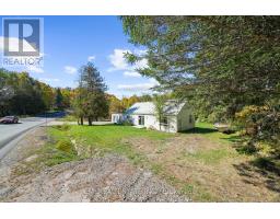 1093 SOUTH LAKE ROAD, Minden Hills, Ontario