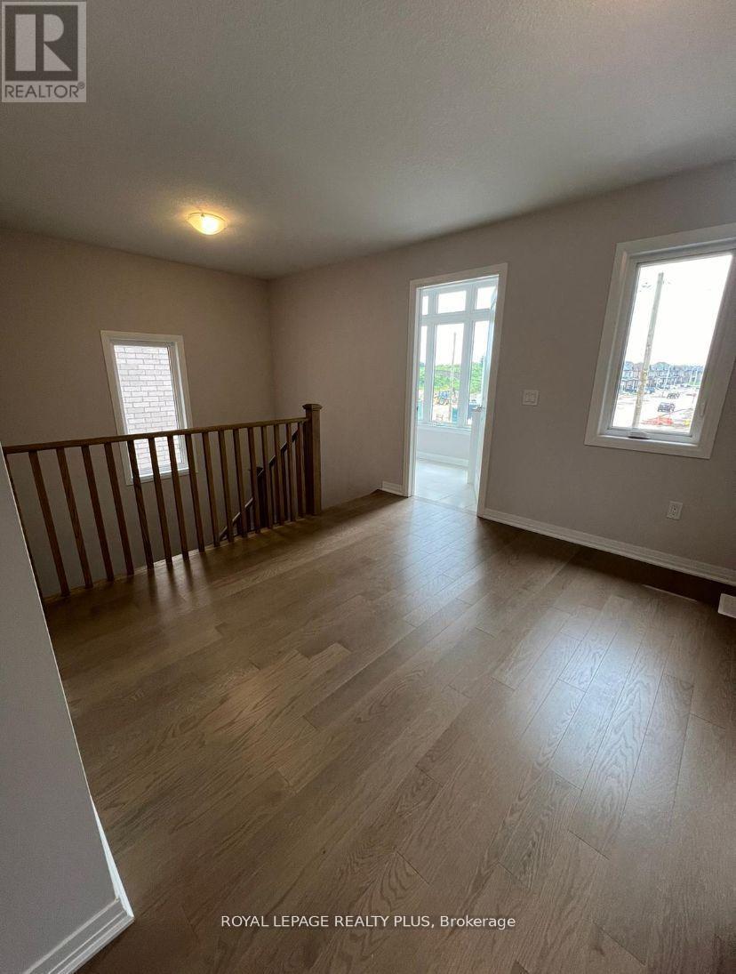 249 Leslie Davis Street, North Dumfries, Ontario  N0B 1E0 - Photo 18 - X12446743