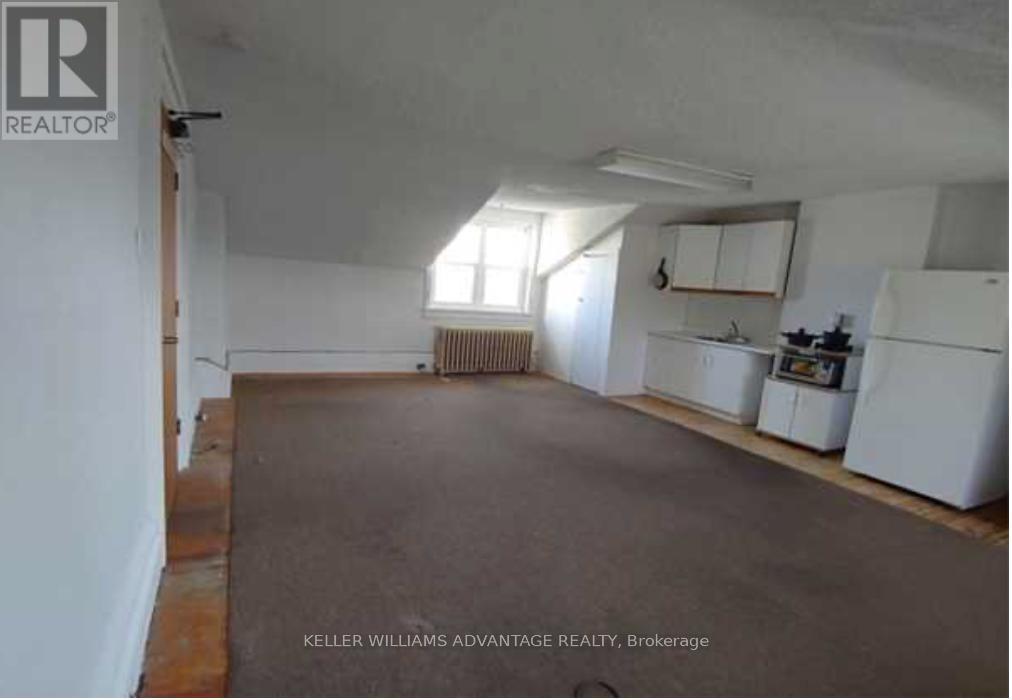 223 Walton Street, Port Hope, Ontario  L1A 1P1 - Photo 22 - X12446779