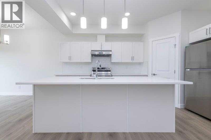 33 Walcrest Lane Se, Calgary, Alberta  T2X 4L4 - Photo 6 - A2257233