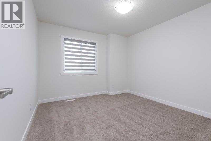 33 Walcrest Lane Se, Calgary, Alberta  T2X 4L4 - Photo 28 - A2257233