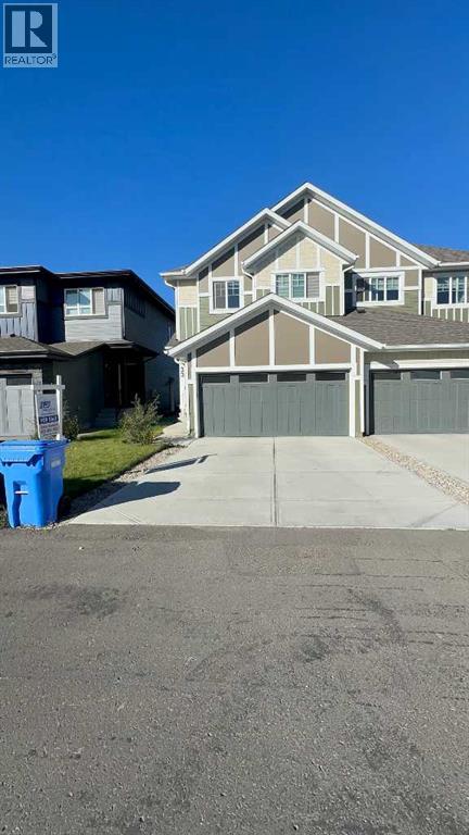 33 Walcrest Lane Se, Calgary, Alberta  T2X 4L4 - Photo 2 - A2257233