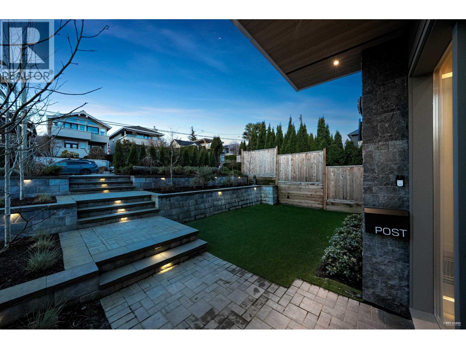 1236 Duchess Avenue, West Vancouver, British Columbia  V7T 1H4 - Photo 35 - R3039040