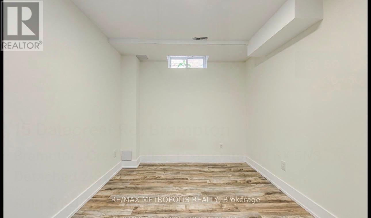 Bsmt - 15 Dalecrest Road, Brampton, Ontario  L6X 5N3 - Photo 6 - W12436904