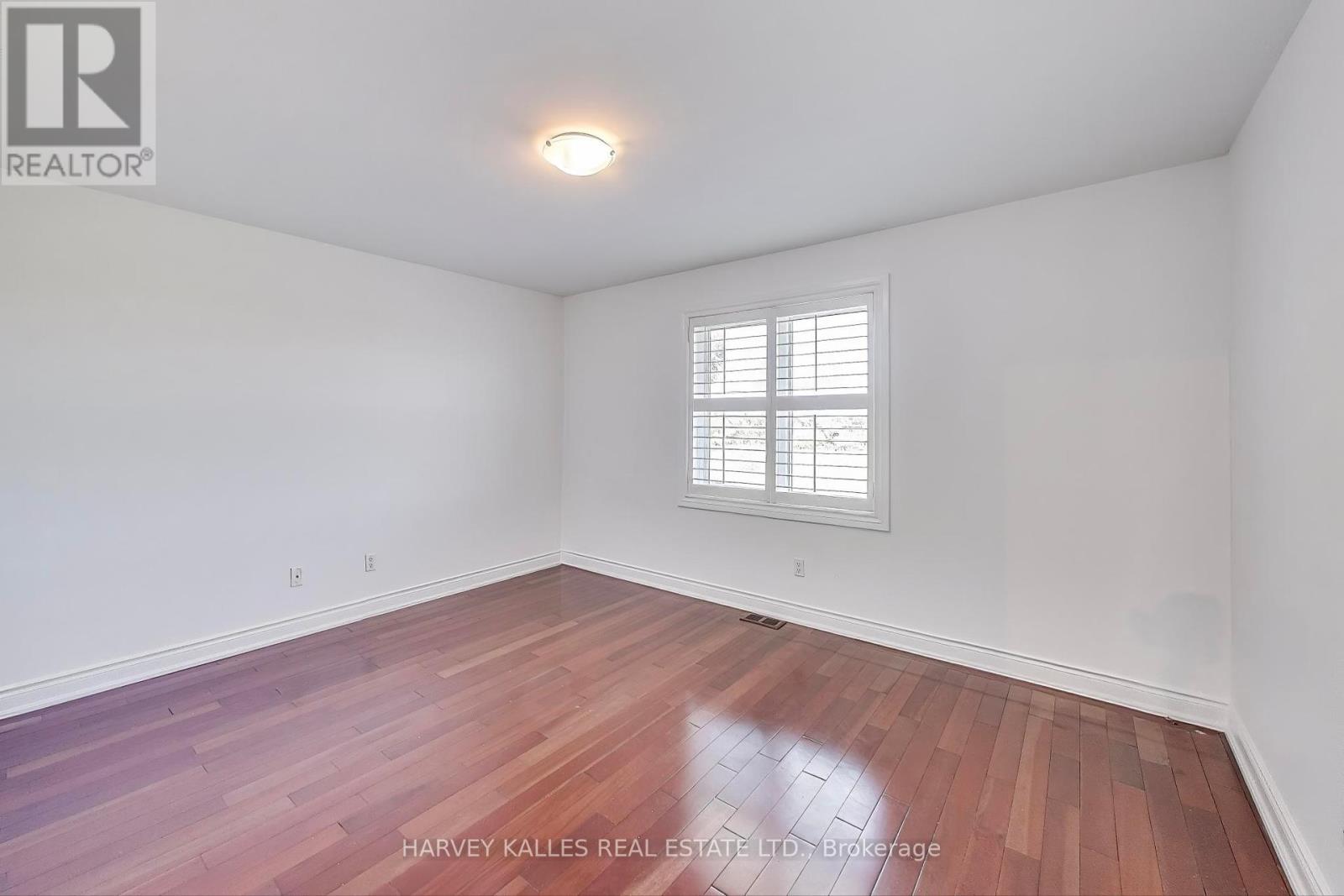 4 Corbett Avenue, Toronto, Ontario  M6N 1V1 - Photo 11 - W12446353