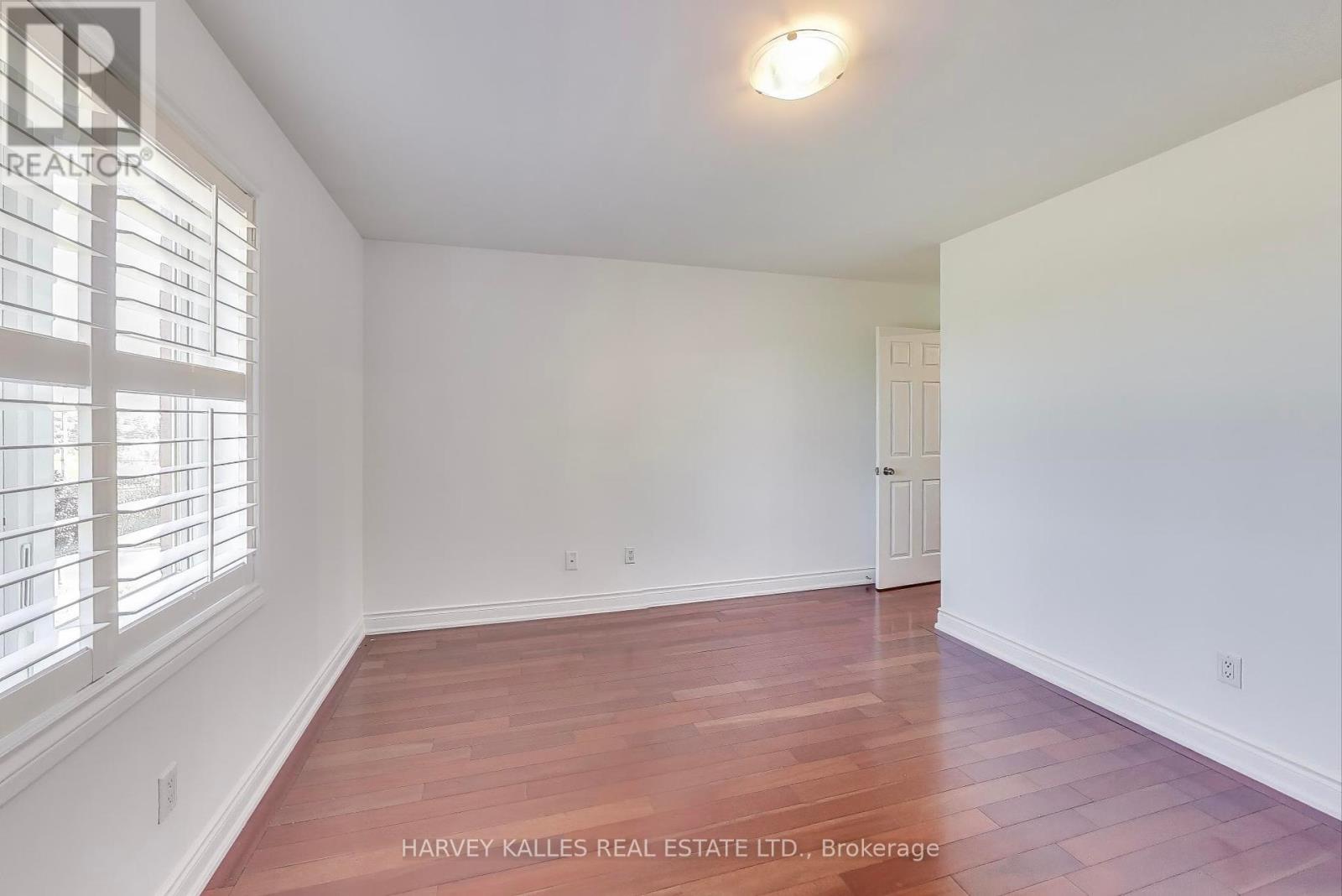 4 Corbett Avenue, Toronto, Ontario  M6N 1V1 - Photo 12 - W12446353